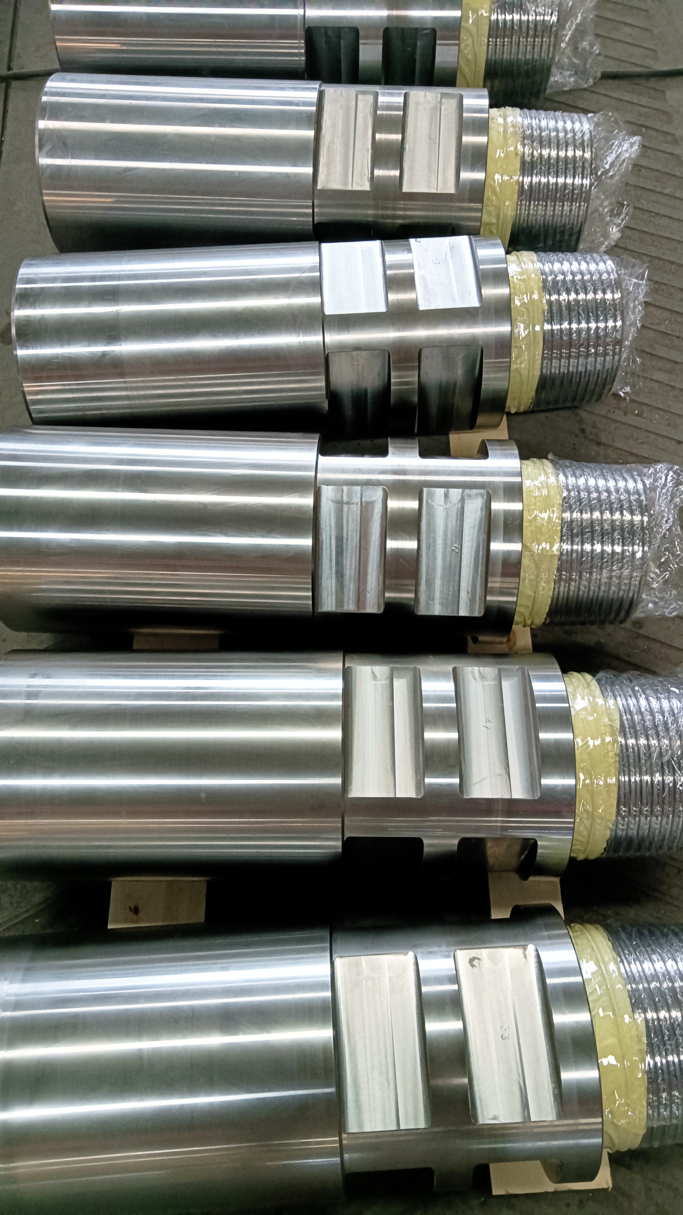 Alloy Steel 4145H Forging Raise Boring Drill Pipe for Rock Drilling 