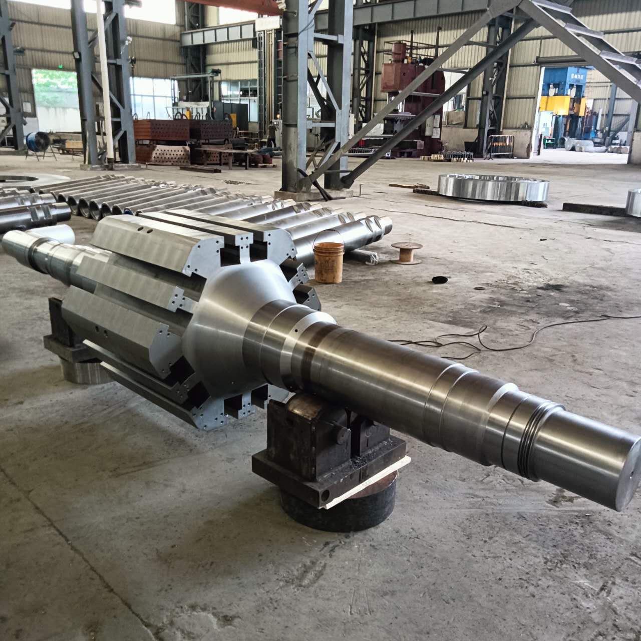  High Strength Large Size Forging Roll Shaft for Cold Rolling Mill