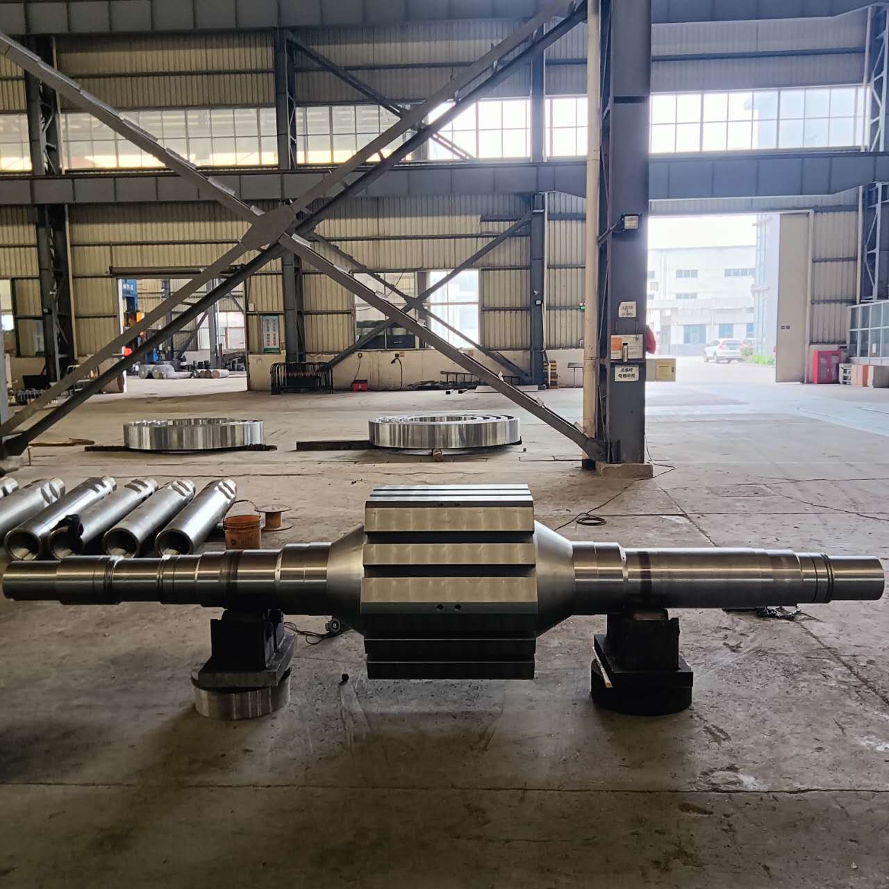  High Strength Large Size Forging Roll Shaft for Cold Rolling Mill