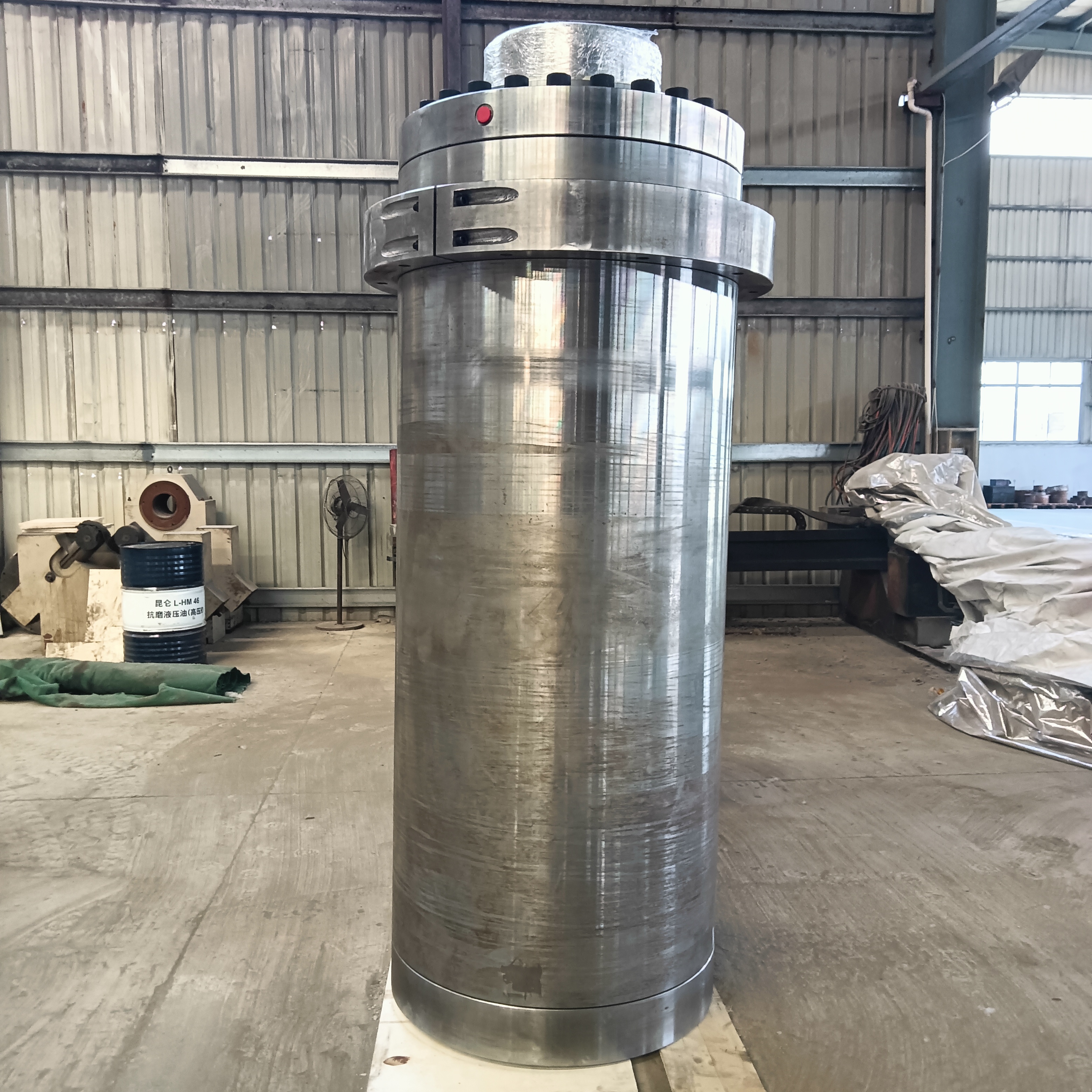 Durable Plunger Type Forging Hydraulic Cylinder with CE Certified for 1500 Tons Ceramic Press Machine