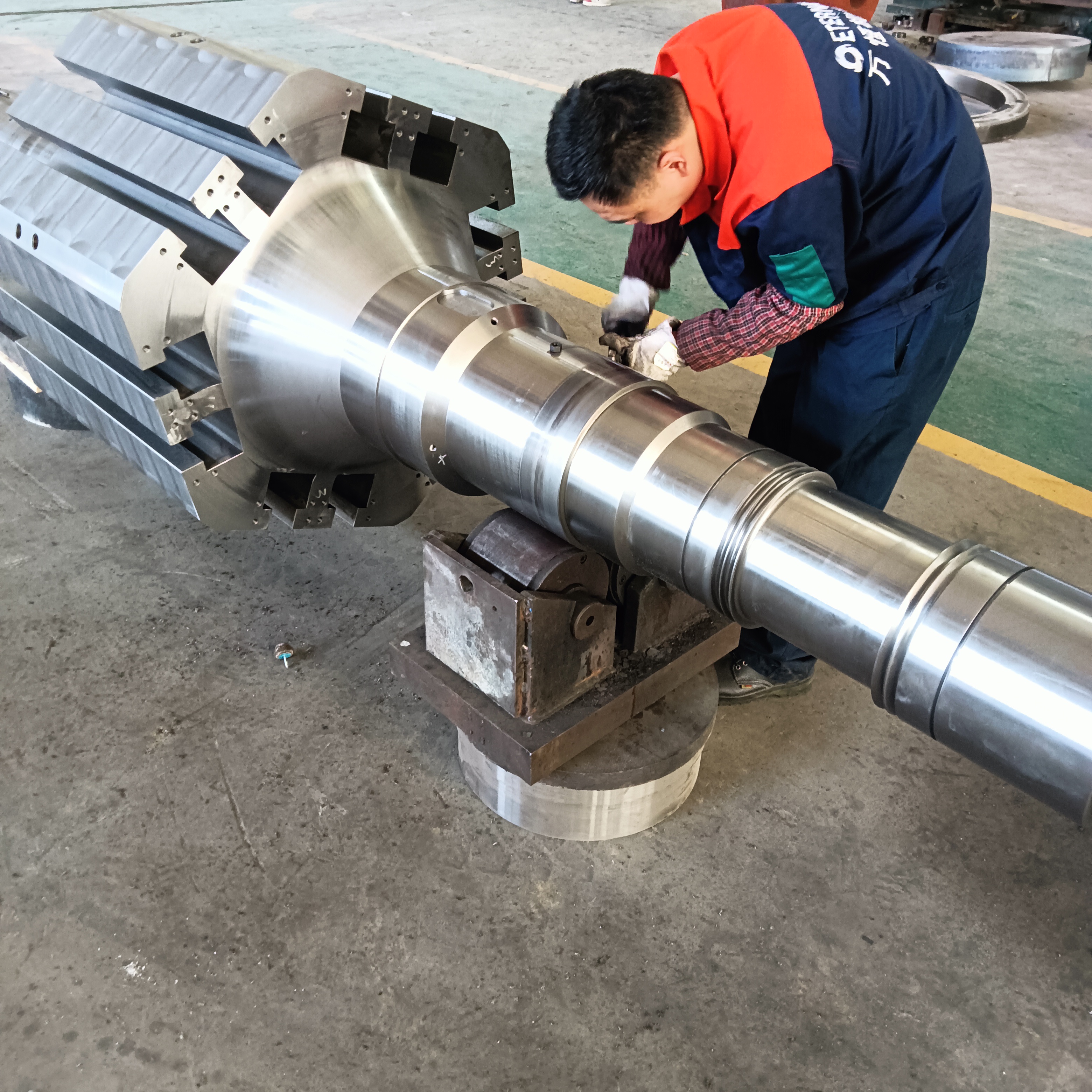 inspection of the motor shaft.jpg