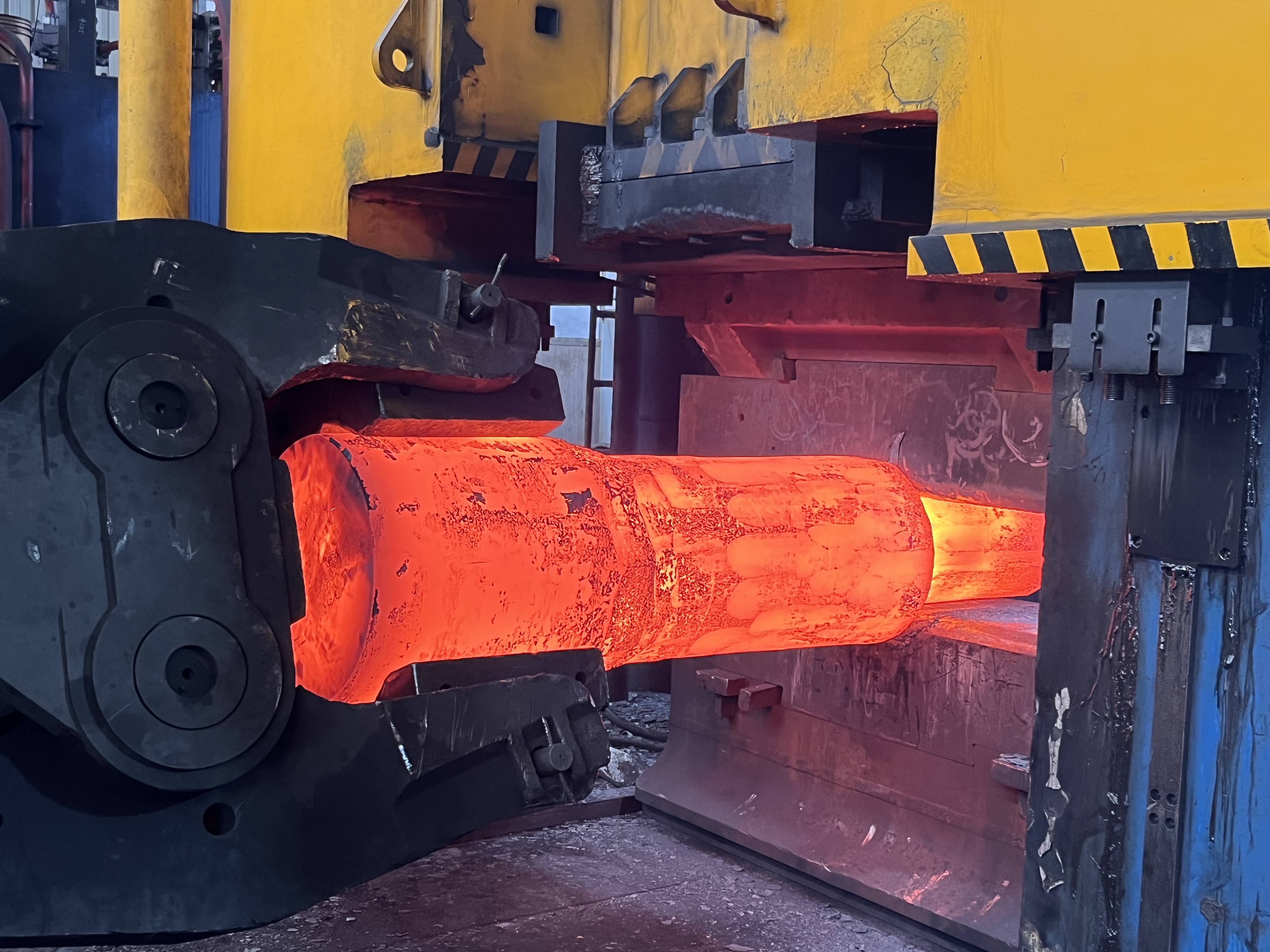 Forged roll