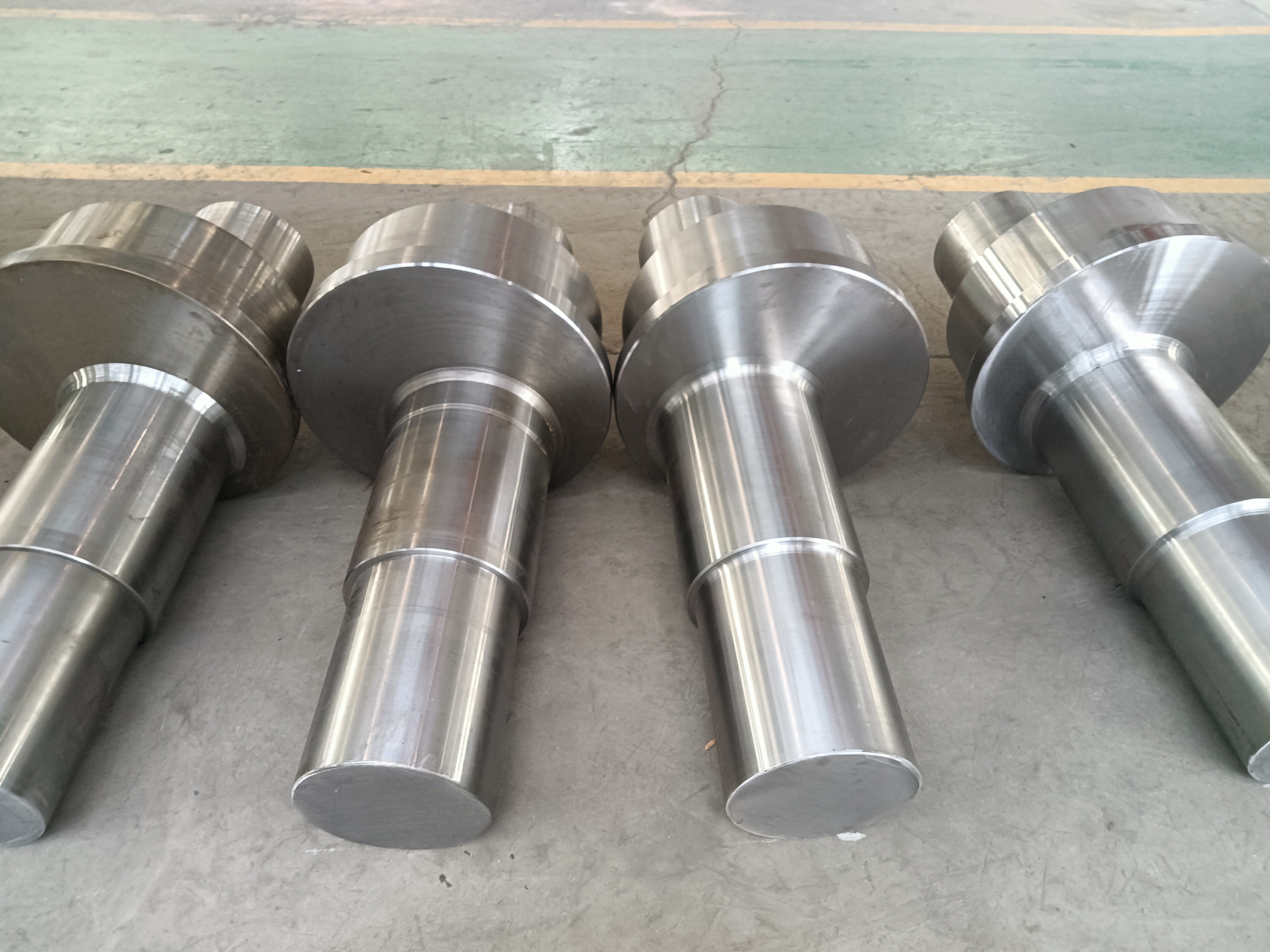 Alloy steel eccentric shaft
