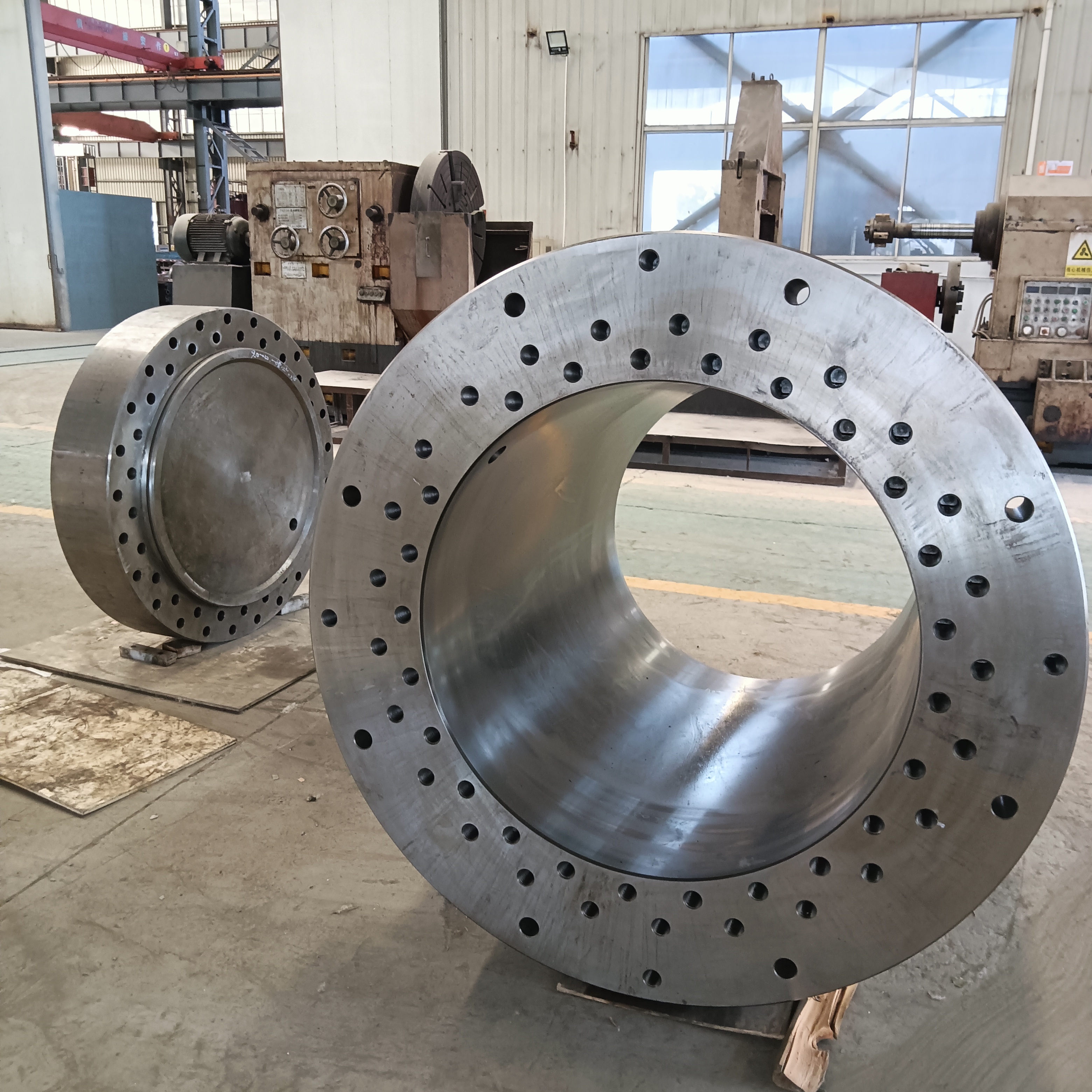 2000 Tons Wear Resistant Forging Hydraulic Cylinder Barrel for Artificial Board Hot Press Machine