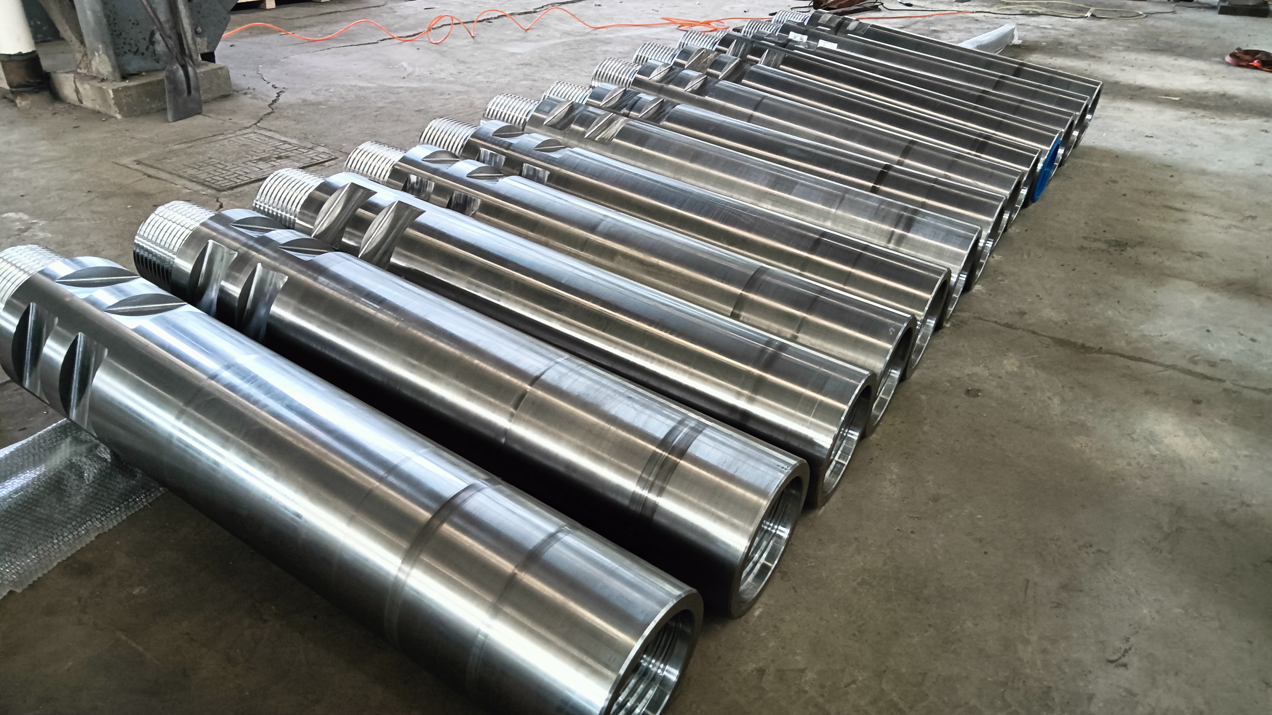 High Strength 4330V Steel Raise Boring Forging Drill Rod with OD 12-7/8'' for Shaft Construction