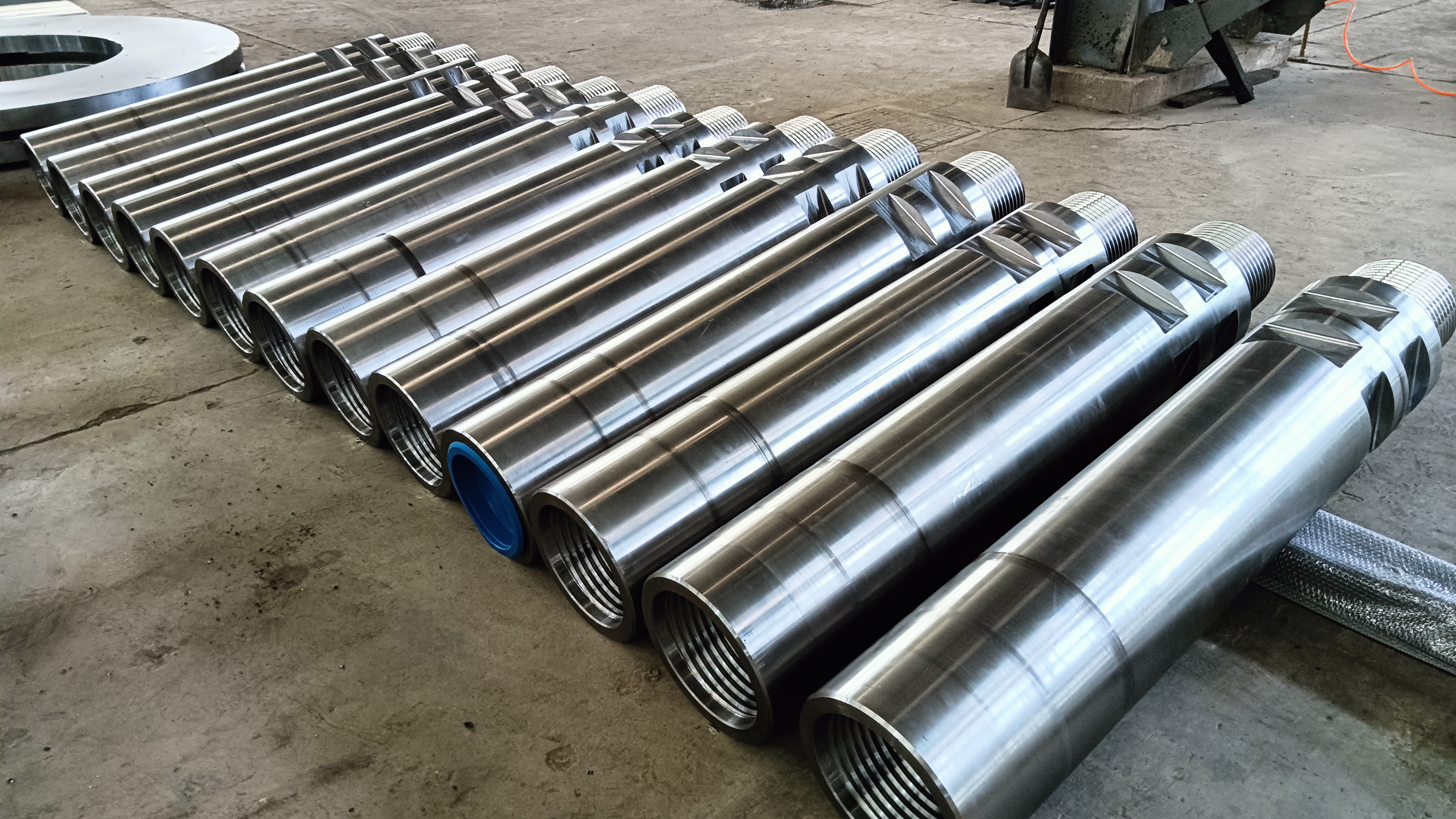 Drill pipes.jpg